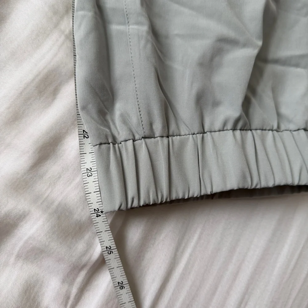 Kyodan M Light Gray Capri Active Pants - Picture 5 of 8